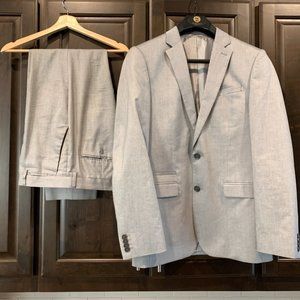 Express Photographer Fitted Suit Set Jacket 38R & Pants 31/30 Light Grey